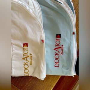 DockATot Delux + Covers
